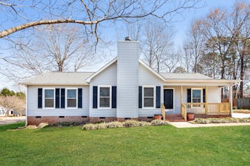 124 SHADE TREE CT GASTONIA, NC 28056